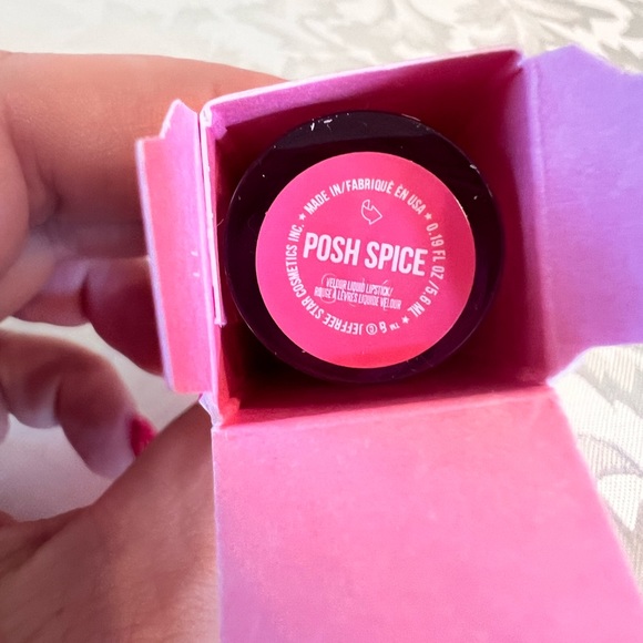 💋 New POSH SPICE JEFFREE STAR VELOUR LIQUID LIPSTICK - Picture 4 of 7
